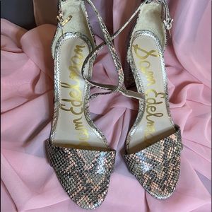 Sam Edelman Yaro Ankle Strap Sandal
Heel Women's Dress Sandals Dusty